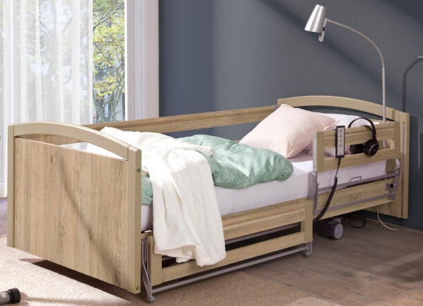 Pflegebett Low-Entry PB636 IV